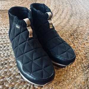 Teva Black Quilted Slip-On Ankle Booties with Tan Pull Tabs